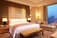DoubleTree by Hilton Hangzhou East, Shanghai